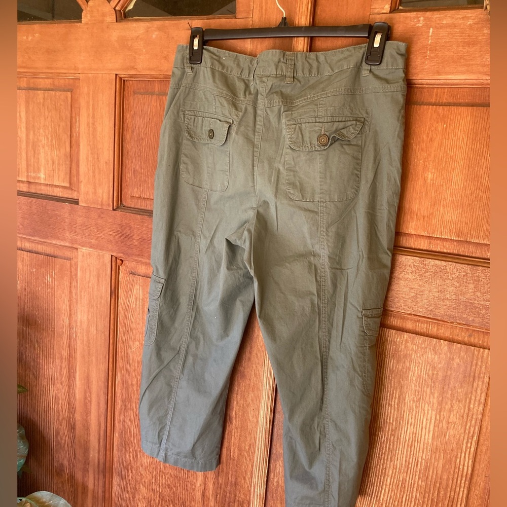 Style & Co. Petite Olive-Green Utility Capris - Picture 4 of 5